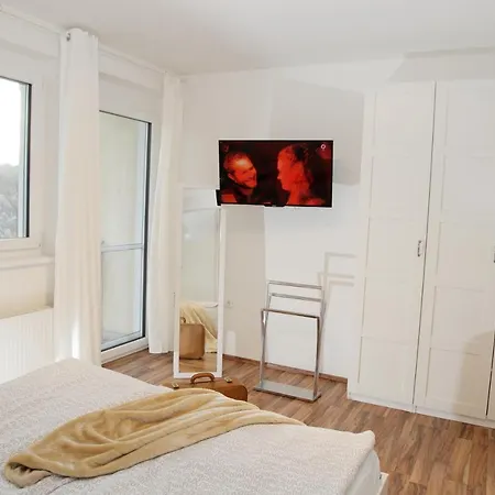 Kres Apartment *